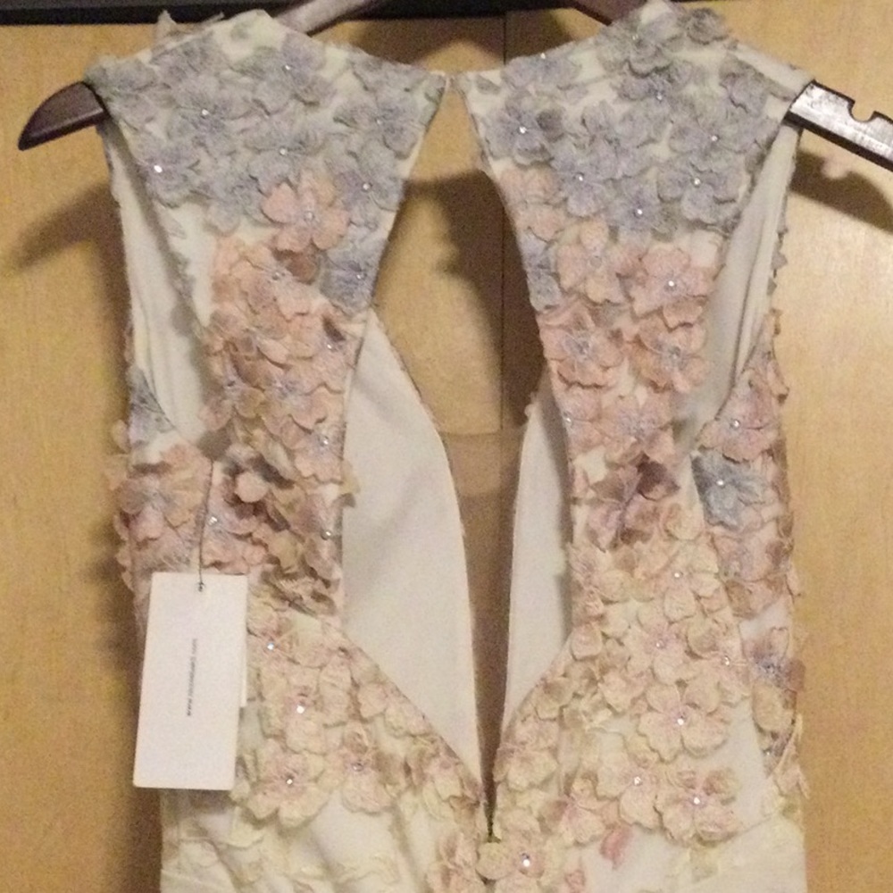 Nicole Bakti Women's Peach Flower Applique - Picture 7 of 16